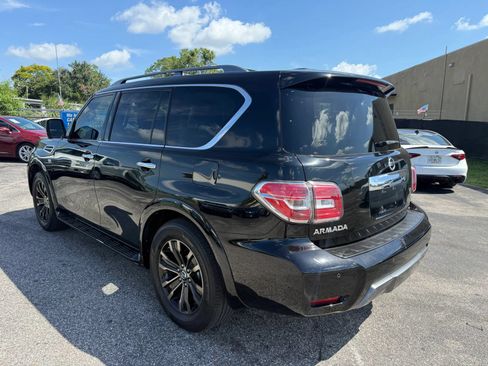 Used 2019 Nissan Armada Platinum w/ Captain's Chairs Package RWD image 3
