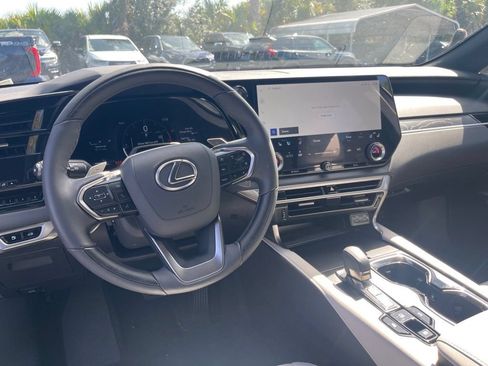 Used 2026 Lexus RX 350 Premium w/ Convenience Package FWD image 13