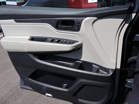 Certified 2026 Honda Odyssey EX-L image 31