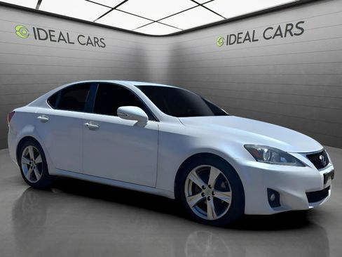 Used 2011 Lexus IS 250 w/ Premium Pkg Value Edition RWD image 5