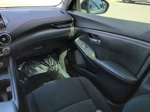 Used 2023 Nissan Sentra SR w/ Trunk Package FWD image 16