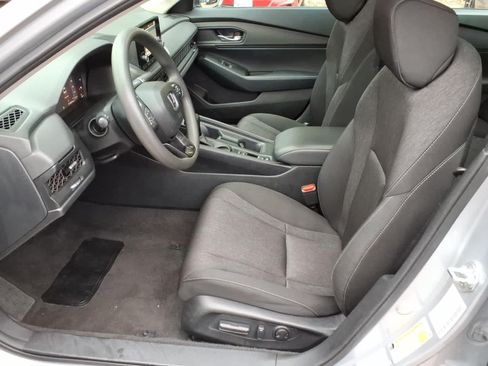 Used 2023 Honda Accord EX image 14