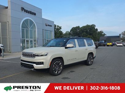 Used 2022 Jeep Grand Wagoneer Series III w/ Rear Seat Video Group 1