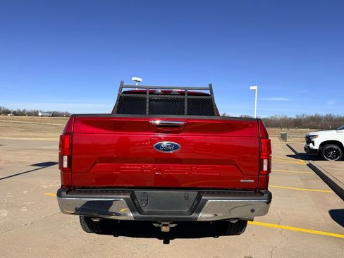 Used 2020 Ford F150 Lariat image 9