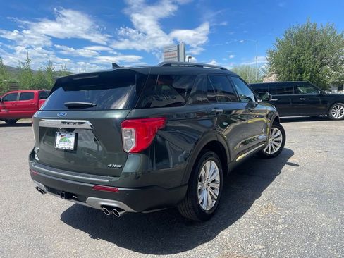 Used 2024 Ford Explorer King Ranch w/ Technology Package AWD/4WD image 8