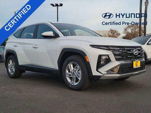 Used 2025 Hyundai Tucson SE FWD image 1