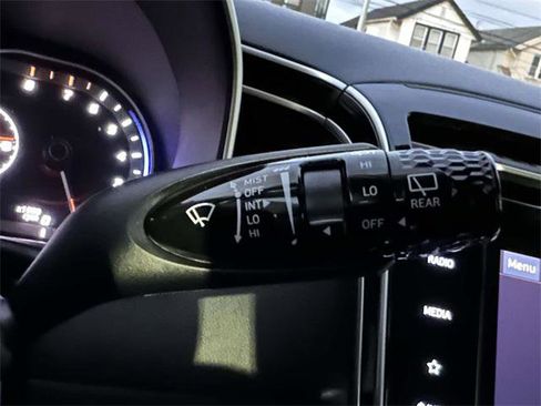 Used 2023 Hyundai Tucson SE image 28