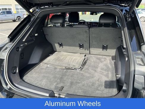 Certified 2025 Chevrolet Equinox EV LT image 24