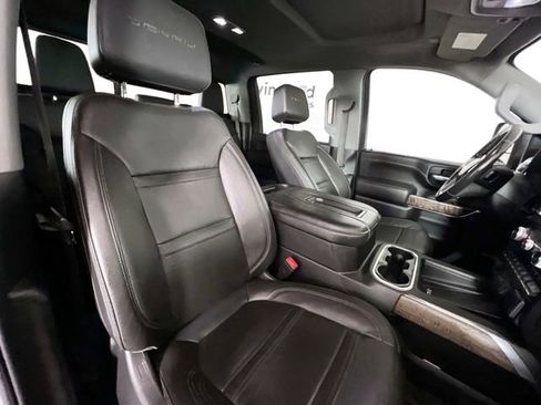 Used 2021 GMC Sierra 3500 Denali w/ Denali Ultimate Package image 17