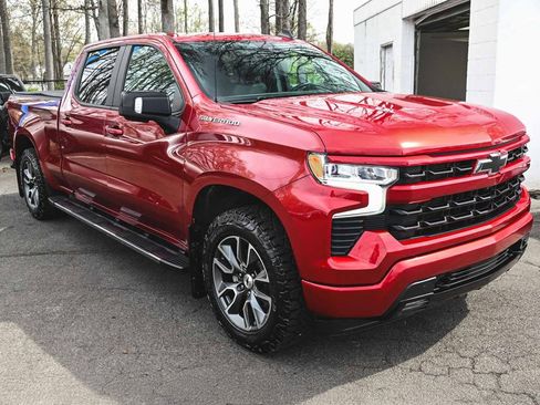 Used 2023 Chevrolet Silverado 1500 RST AWD/4WD image 3