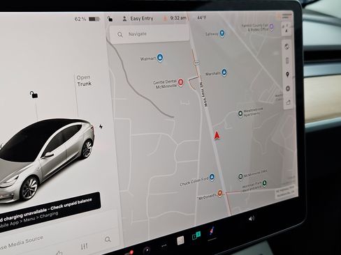 Used 2018 Tesla Model 3 Long Range image 19