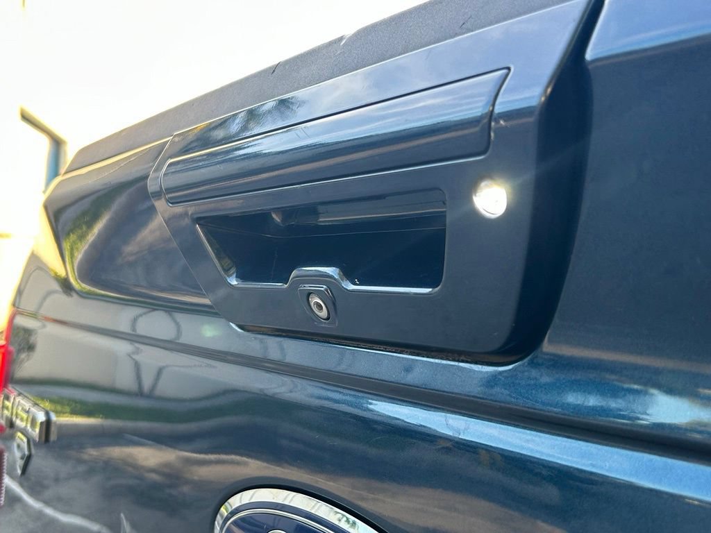 Used 2017 Ford F150 Lariat w/ Equipment Group 501A Mid AWD/4WD image 40
