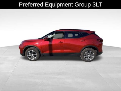 Used 2023 Chevrolet Blazer LT w/ Sound & Technology Package AWD/4WD image 4
