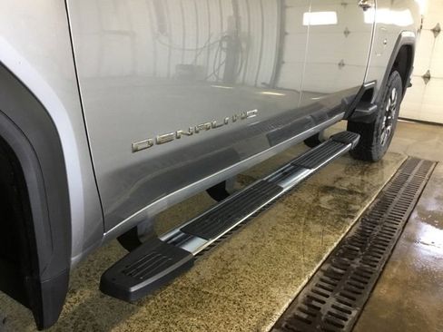 New 2025 GMC Sierra 2500 Denali w/ Denali Reserve Package image 14