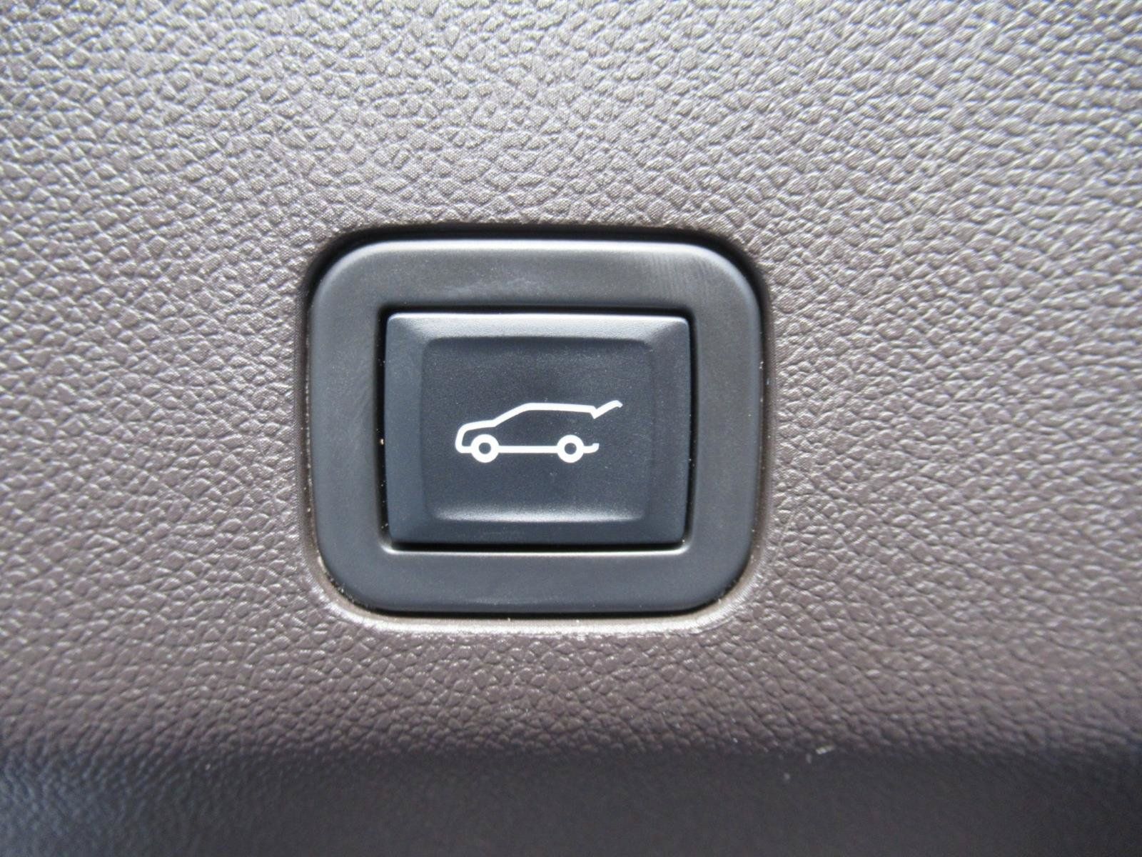 Used 2023 Chevrolet Tahoe LT RWD image 39