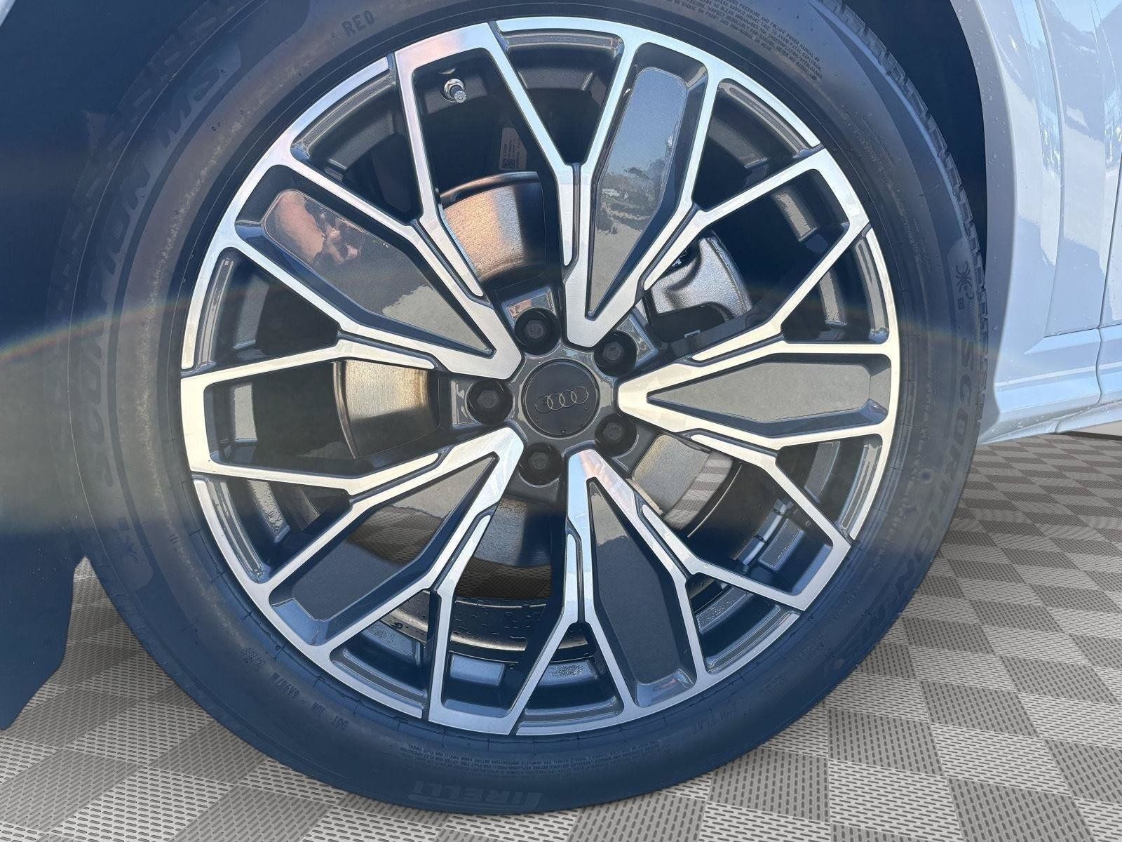 New 2026 Audi Q5 Prestige AWD/4WD image 9