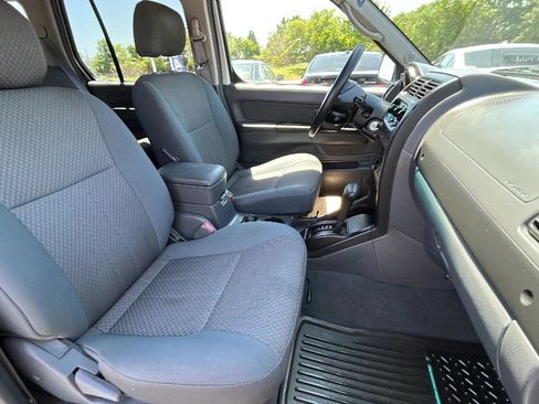 Used 2004 Nissan Xterra XE RWD image 30