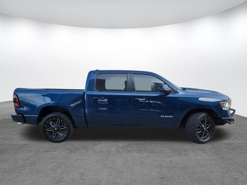 Used 2023 RAM 1500 Laramie AWD/4WD image 4