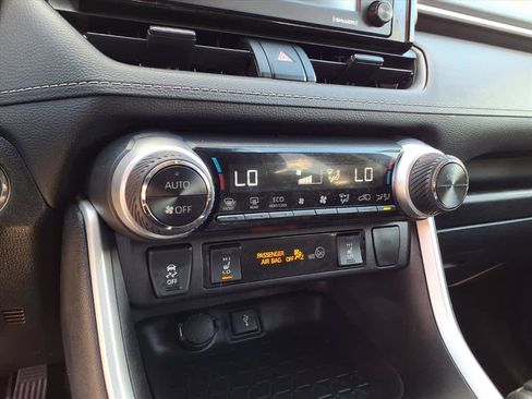 Certified 2021 Toyota RAV4 XLE image 14