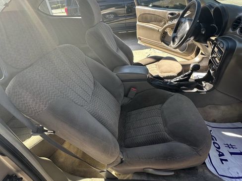 Used 2002 Pontiac Grand Am SE FWD image 7