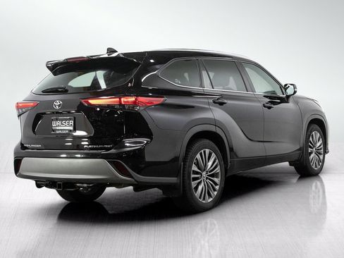 Used 2020 Toyota Highlander Platinum AWD/4WD image 5
