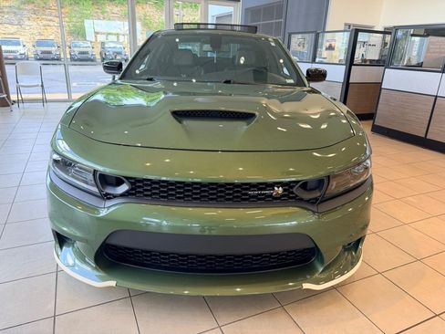 Used 2023 Dodge Charger Scat Pack w/ Plus Group RWD image 3