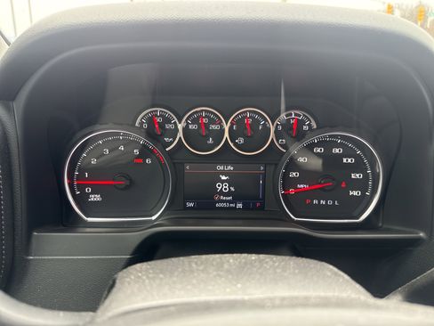 Used 2022 Chevrolet Silverado 2500 LT w/ Convenience Package image 19