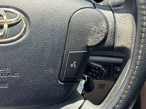 Used 2013 Toyota Tundra 2WD Double Cab w/ SR5 Pkg image 21