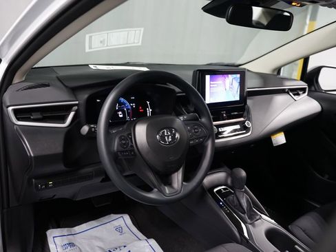 New 2026 Toyota Corolla LE image 11