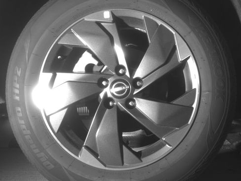 Used 2025 Nissan Rogue SV AWD/4WD image 15