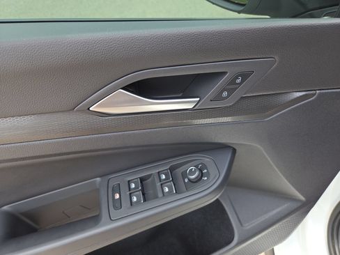 Certified 2023 Volkswagen GTI SE w/ SE Leather Package FWD image 18