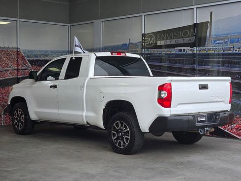 Used 2017 Toyota Tundra SR image 6