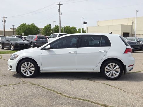 Used 2019 Volkswagen Golf SE FWD image 4