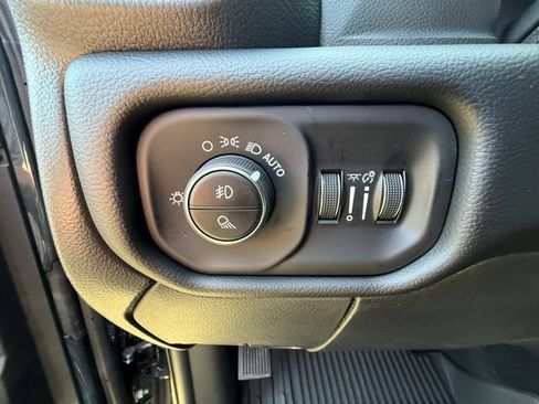 New 2026 RAM 2500 Laramie w/ Sport Appearance Package AWD/4WD image 14