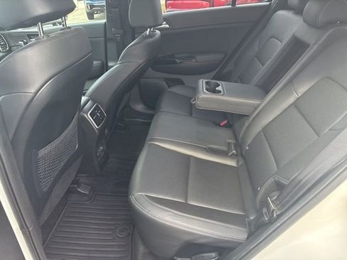 Used 2022 Kia Sportage Nightfall Edition w/ Nightfall Fwd Premium Package image 32