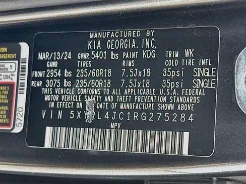 Used 2024 Kia Sorento S FWD image 12
