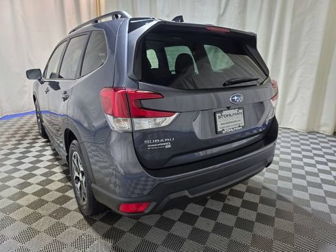 Certified 2024 Subaru Forester Premium AWD/4WD image 6