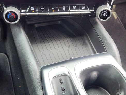 New 2026 Chevrolet Equinox EV LT FWD image 15