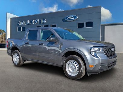 New 2025 Ford Maverick XL w/ Equipment Group 102A