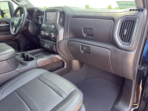 Used 2023 GMC Sierra 2500 Denali AWD/4WD image 52