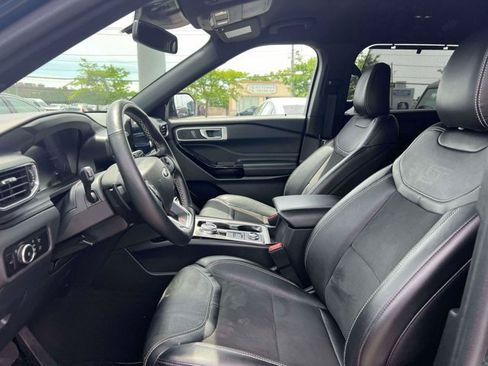 Used 2023 Ford Explorer ST w/ ST Street Pack AWD/4WD image 21