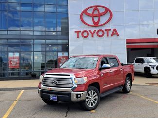 Used 2015 Toyota Tundra Limited w/ Limited Premium Package AWD/4WD video 1