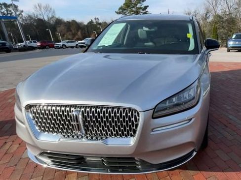 Used 2022 Lincoln Corsair FWD image 4