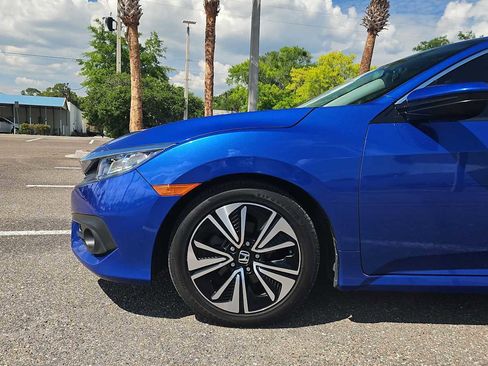 Used 2016 Honda Civic EX-T image 19