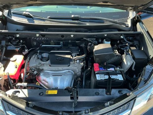 Used 2014 Toyota RAV4 XLE image 23