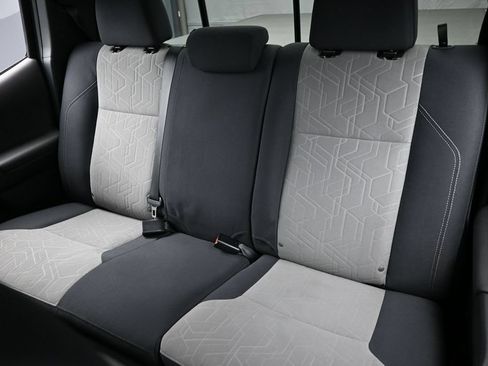 Used 2021 Toyota Tacoma 4x4 Double Cab image 17