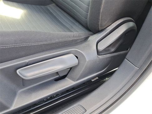 Used 2023 Volkswagen Jetta S image 19