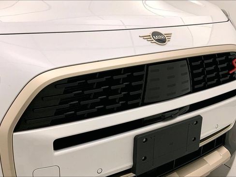 Certified 2025 MINI Cooper Countryman S w/ Comfort Package Max AWD/4WD image 28