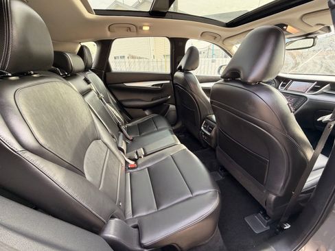 Used 2020 INFINITI QX50 Luxe w/ Navigation Package image 29