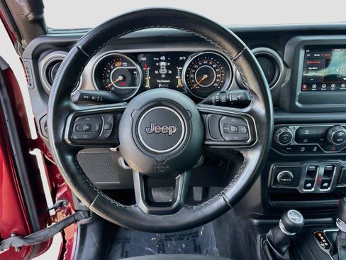 Used 2021 Jeep Wrangler Sport AWD/4WD image 11